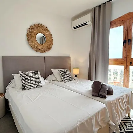 Ap417 Mandarinos * Nerja